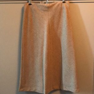 Camel wool skirt.